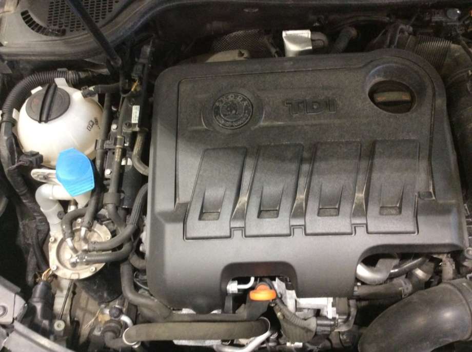 Škoda Superb 2008-2015 (Type II) , Motorkode: CFGB, Girkassekode: 