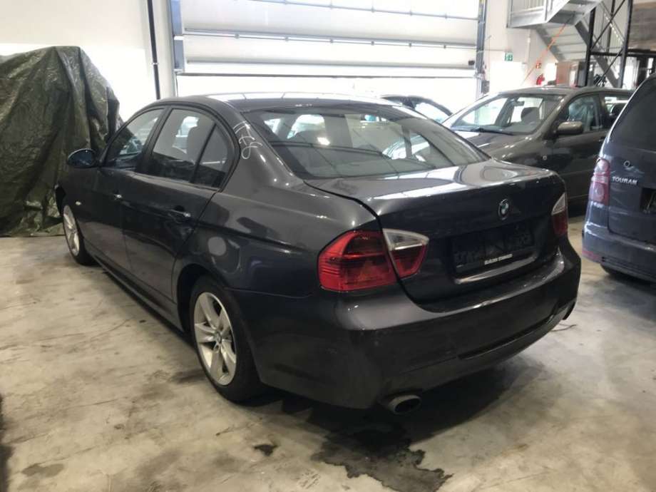 BMW 3-Serie 2005-2011 (E90/E91/E92/E93) delebil , Motorkode: N47-D20A, Girkassekode: 