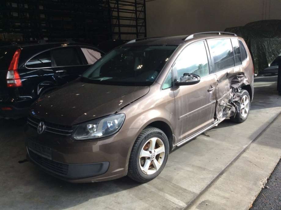 VW Touran 2010-2015 (Type I, Fase 3) , Motorkode: CAYC, Girkassekode: MFR
