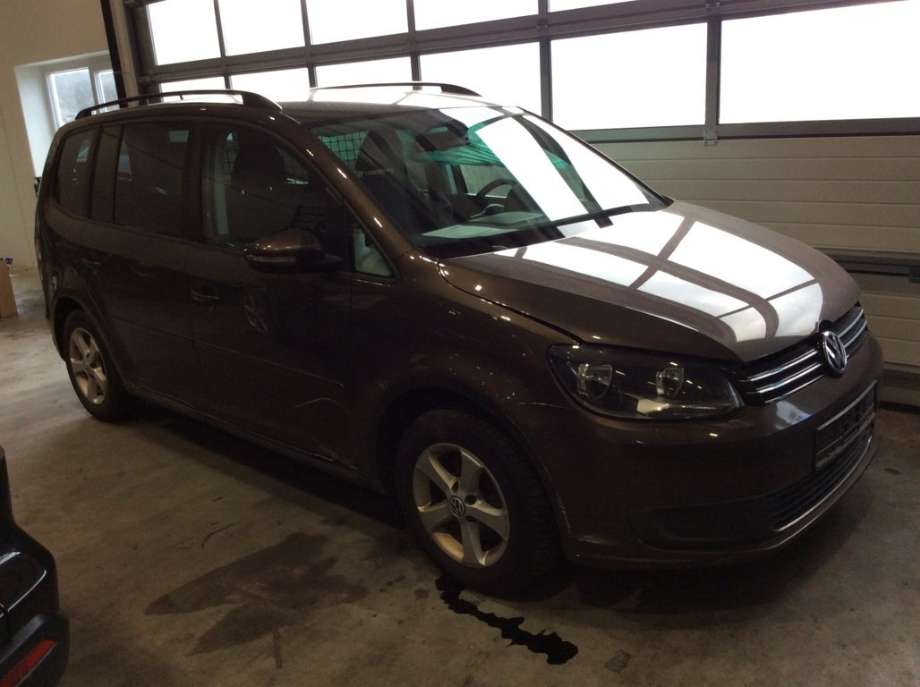 VW Touran 2010-2015 (Type I, Fase 3) , Motorkode: CAYC, Girkassekode: MFR