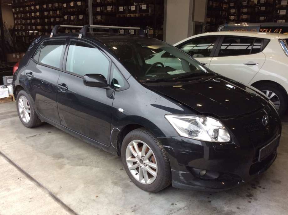 Toyota Auris 2010-2012 (Type I, Fase 2) , Motorkode: 1NR-FE, Girkassekode: