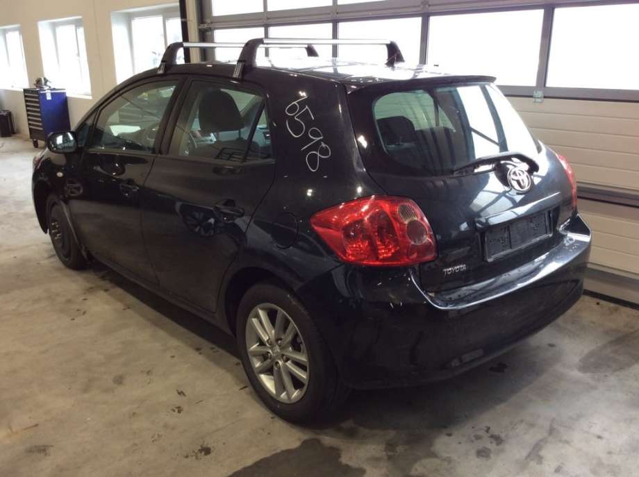 Toyota Auris 2010-2012 (Type I, Fase 2) , Motorkode: 1NR-FE, Girkassekode: