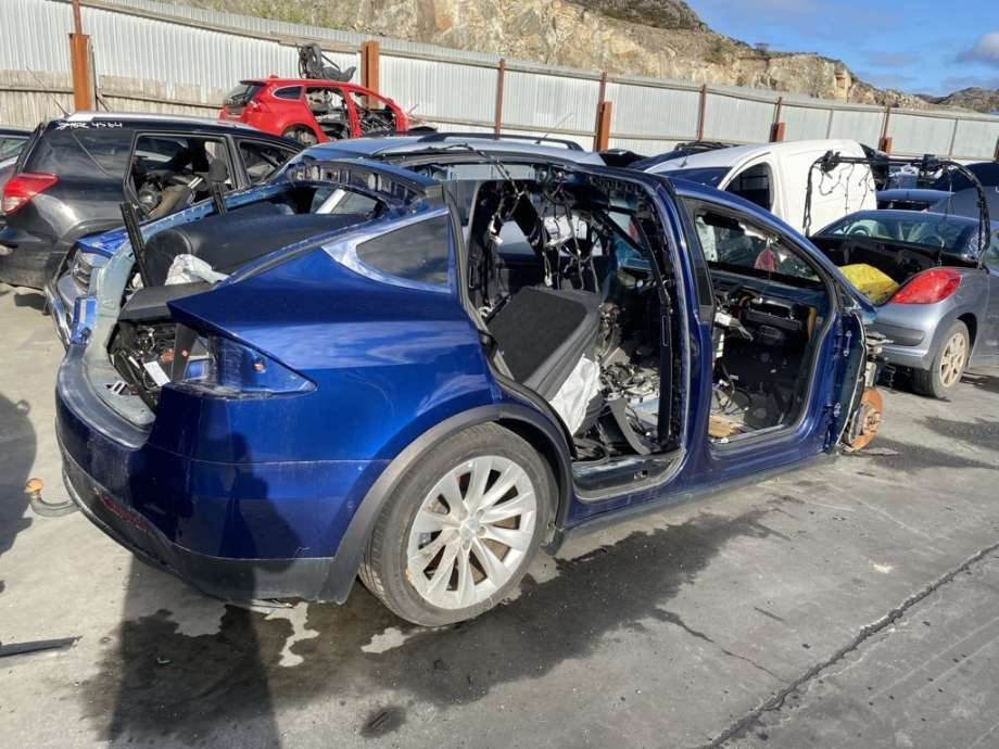 Tesla Model X 2016-->> , Motorkode: 75D, Girkassekode: 