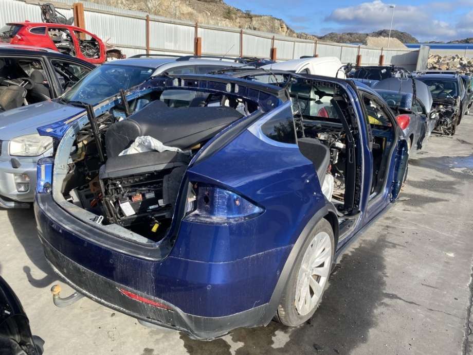 Tesla Model X 2016-->> , Motorkode: 75D, Girkassekode: 