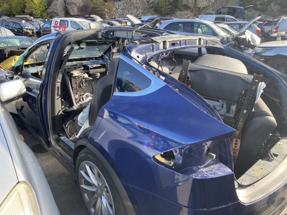 Tesla Model X 2016-->> , Motorkode: 75D, Girkassekode: 