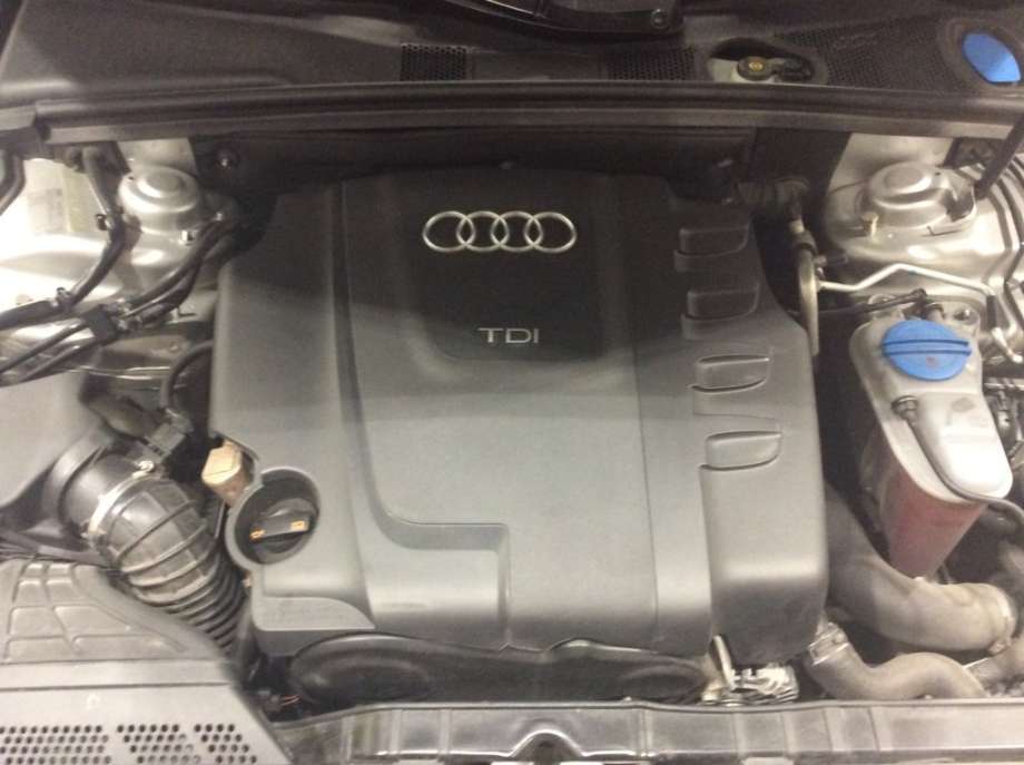 Audi A4 2007-2014 (Type IV) (B8) (B8), Motorkode: CAGC, Girkassekode: LLM