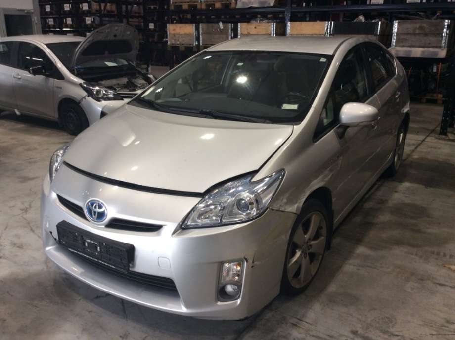Toyota Prius 2009-2016 (Type III) (COMBI) delebil , Motorkode: 2ZR-FXE;2ZRFXE, Girkassekode: 
