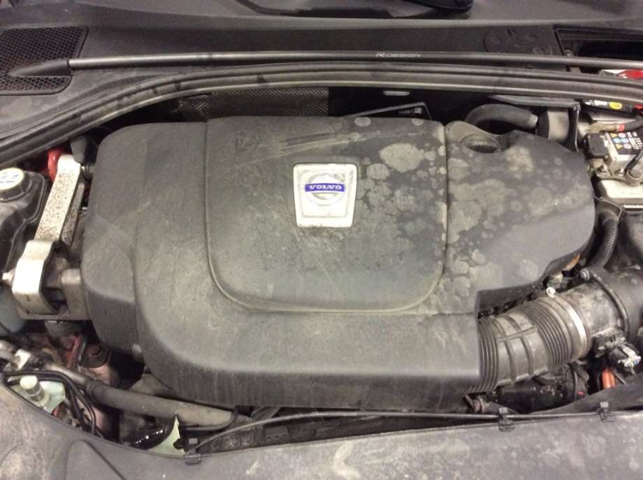 Volvo V60 2010-2013 (Type I, Fase 1) , Motorkode: D5204T2, Girkassekode: 
