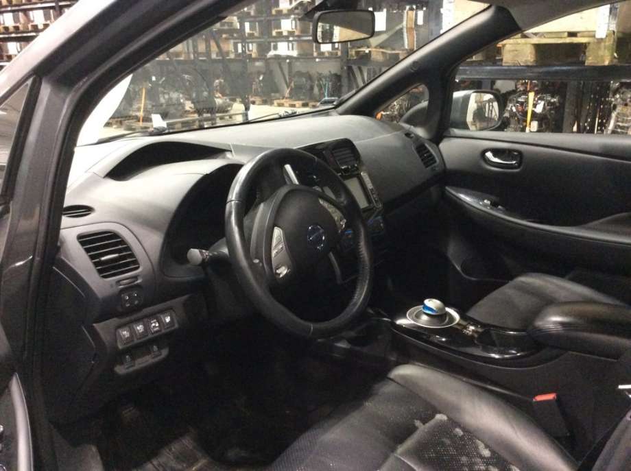 Nissan Leaf 2011-2017 (Type I) , Motorkode: EM57;EM61, Girkassekode: