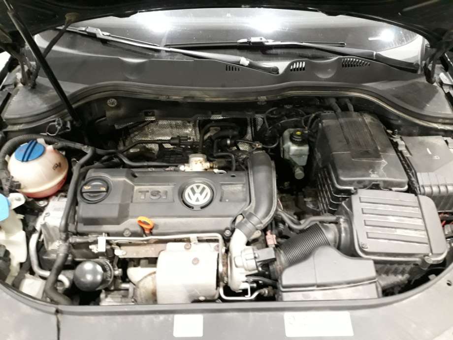 VW Passat 2011-2015 (B7) (B7), Motorkode: CAXA, Girkassekode: NBA