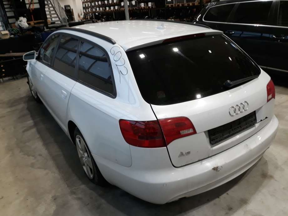 Audi A6 2005-2008 (Type III, Fase 1) (C6) (C6), Motorkode: BLB;BRE, Girkassekode: GYX
