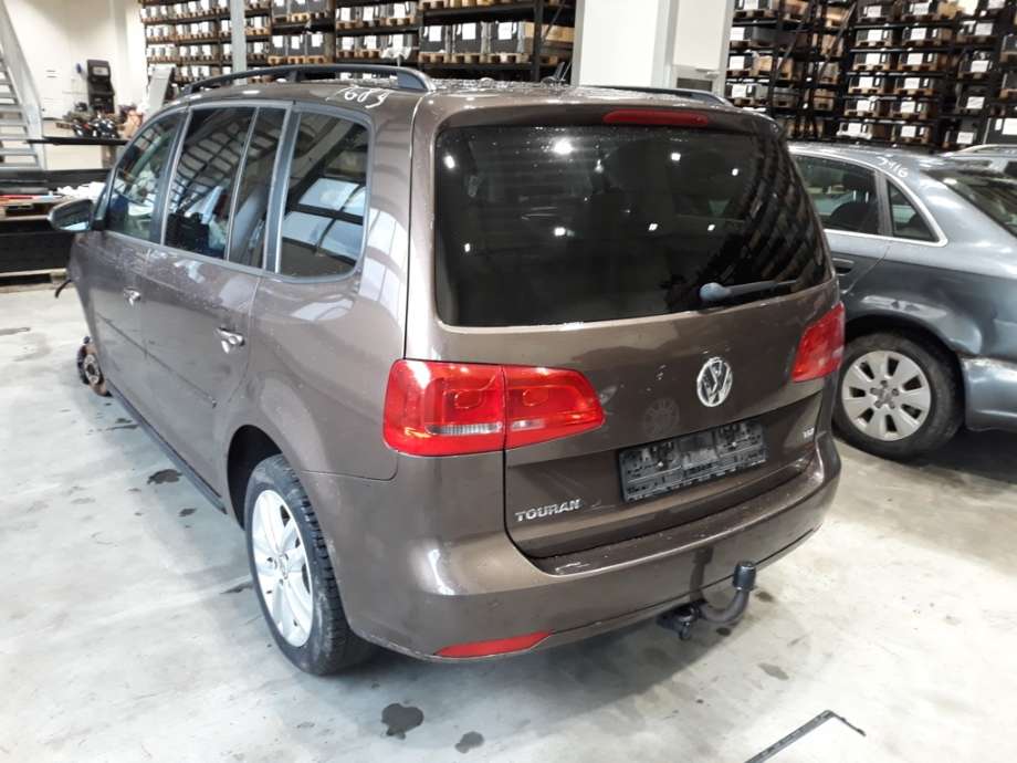 VW Touran 2010-2015 (Type I, Fase 3) , Motorkode: CAYC, Girkassekode: MLE