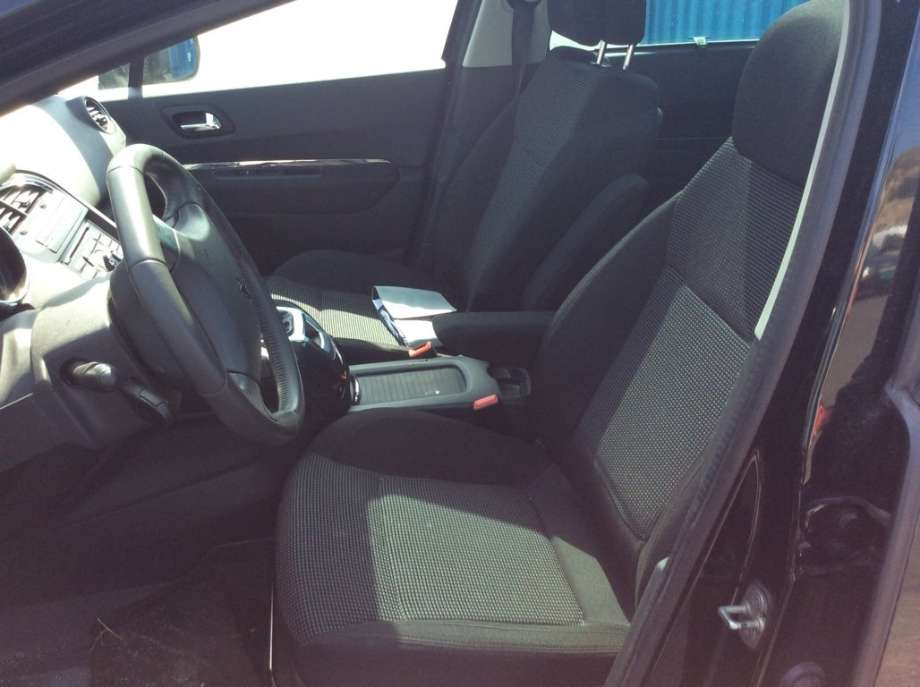 Peugeot 5008 2010-2017 (Type I) , Motorkode: RHE, Girkassekode: 
