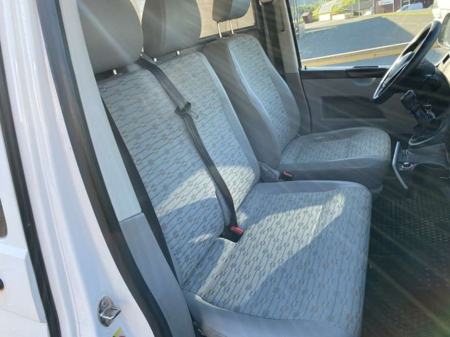 VW Transporter / Caravelle 2009-2015 (Fase 2) (T5) (T5), Motorkode: CAAB, Girkassekode: LRS