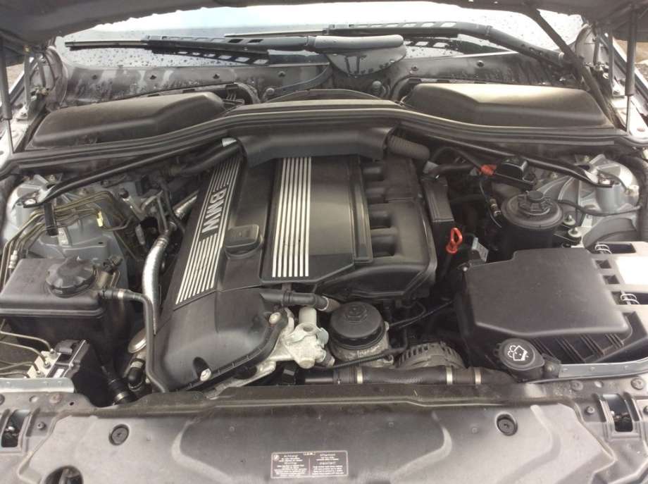 BMW 5-Serie 2003-2010 (E60/E61) (E60/E61), Motorkode: M54-B30;M54B30, Girkassekode: 