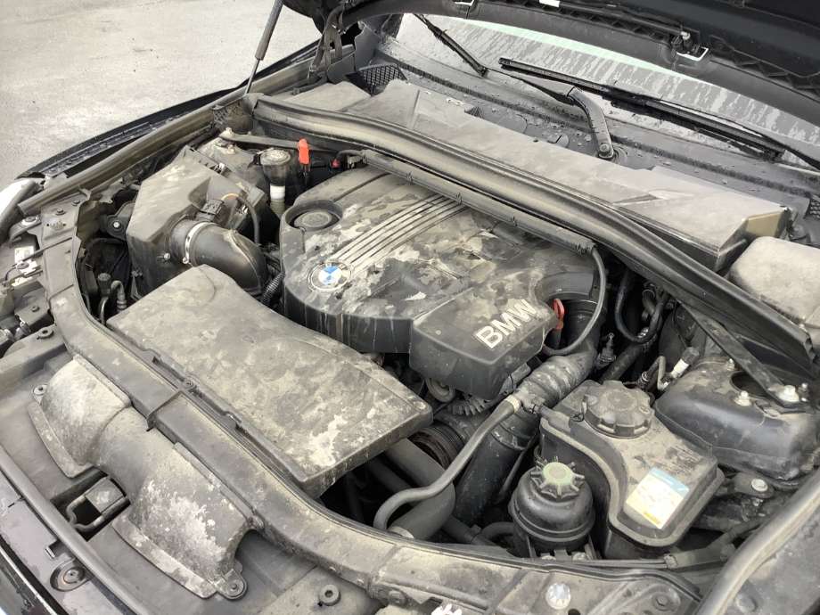 BMW X1 2009-2015 (E84) (E84), Motorkode: N47-D20D, Girkassekode: 