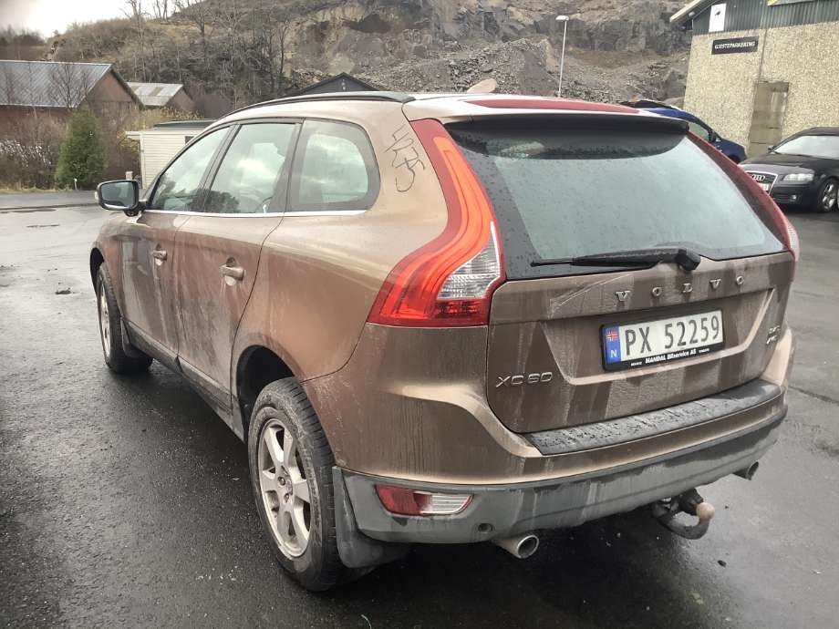 Volvo XC60 2008-2013 (Type I, Fase 1) , Motorkode: D5244T16, Girkassekode: 