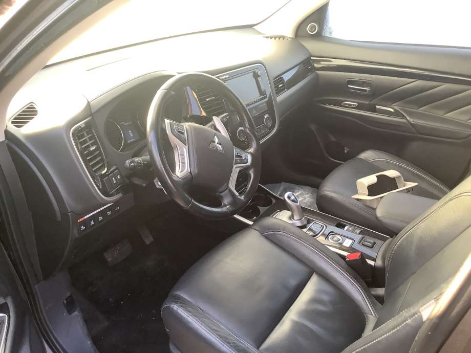 Mitsubishi Outlander 2015-->> (Type III, Fase 2) , Motorkode: 4B11, Girkassekode: 