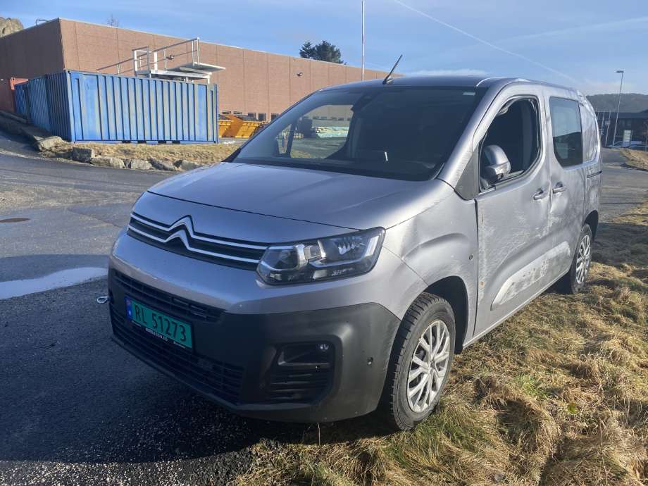 Citroën Berlingo 2019-->> (Type III) , Motorkode: YH01, Girkassekode: 