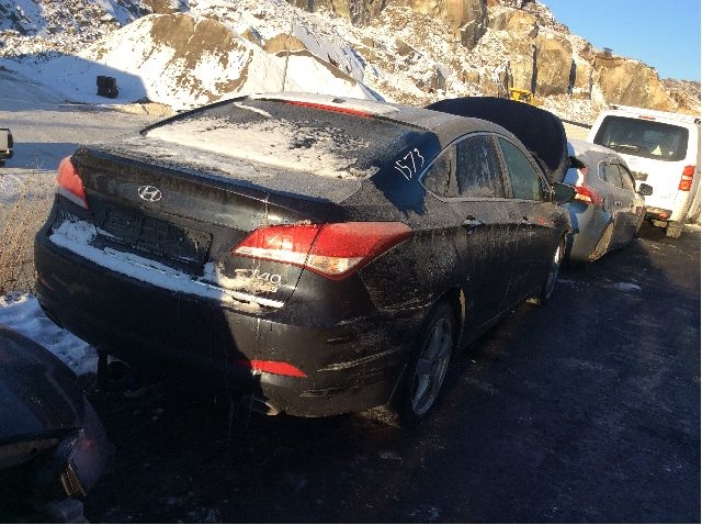 Hyundai i40 2012-2017 , Motorkode: D4FD, Girkassekode: 
