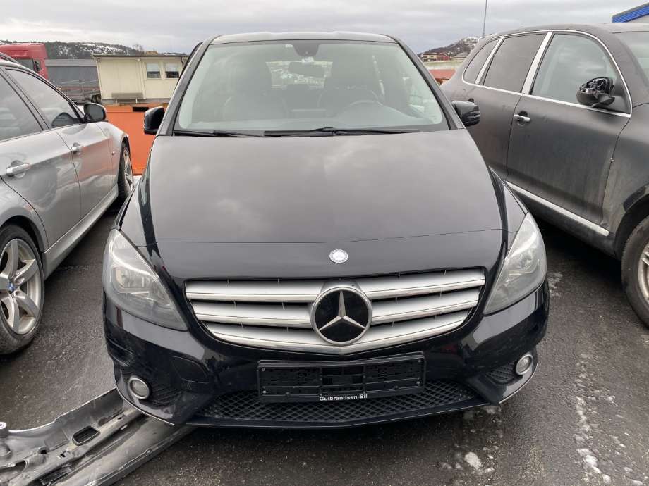 Mercedes B-Klasse 2011-2018 (W246) (W246), Motorkode: 651.901;OM651.901, Girkassekode:
