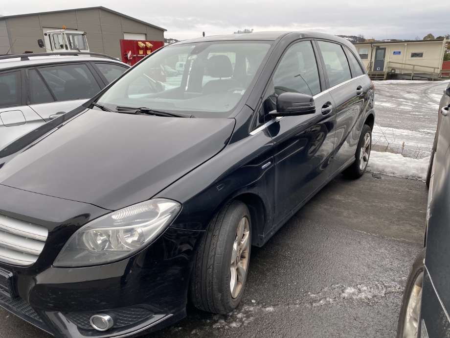 Mercedes B-Klasse 2011-2018 (W246) (W246), Motorkode: 651.901;OM651.901, Girkassekode: