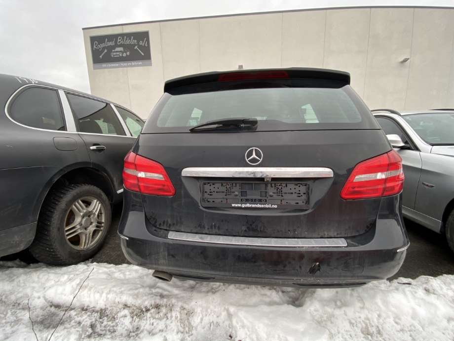 Mercedes B-Klasse 2011-2018 (W246) (W246), Motorkode: 651.901;OM651.901, Girkassekode: