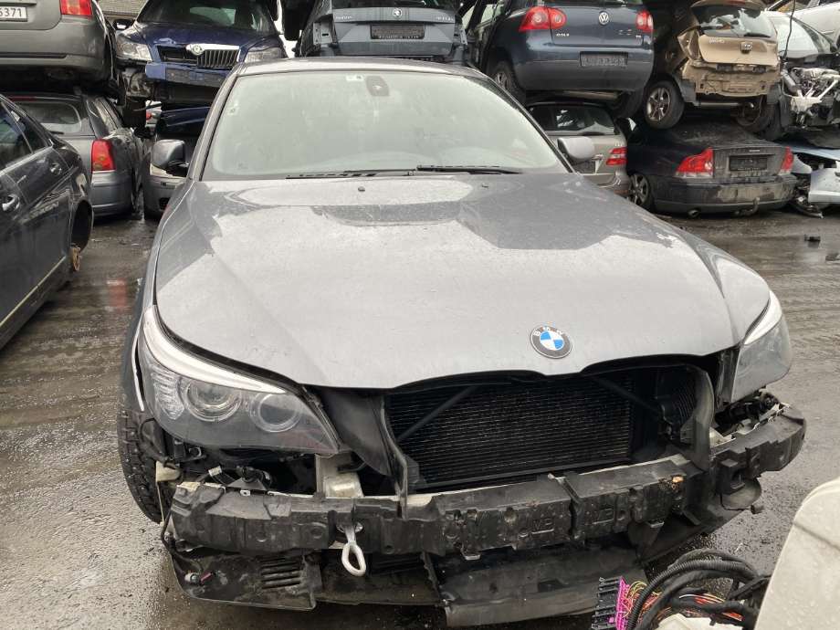 BMW 5-Serie 2003-2010 (E60/E61) (E60/E61), Motorkode: N47-D20C;N47D20C, Girkassekode: 