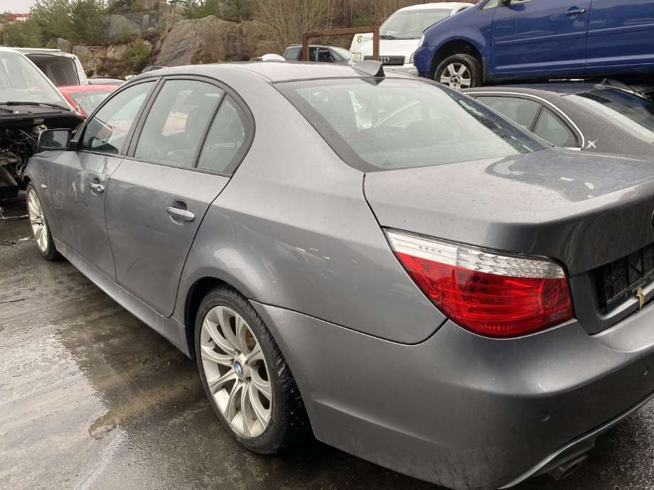 BMW 5-Serie 2003-2010 (E60/E61) (E60/E61), Motorkode: N47-D20C;N47D20C, Girkassekode: 