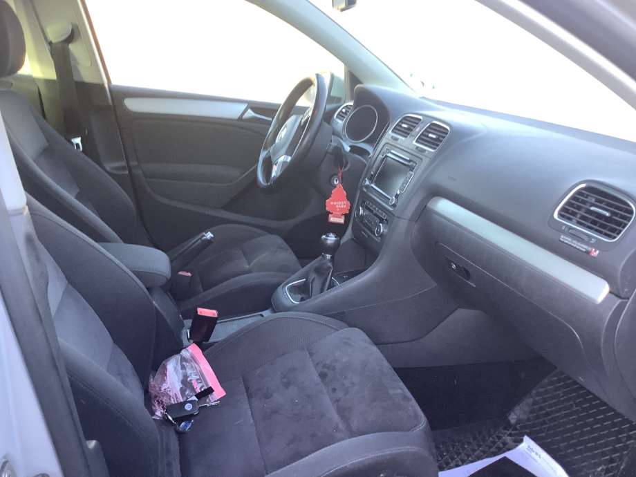 VW Golf VI 2008-2012 , Motorkode: CAYC, Girkassekode: LUB