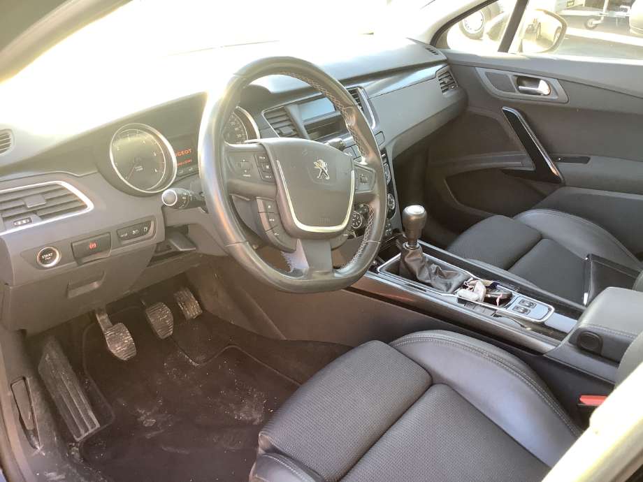 Peugeot 508 2011-2014 (Type I, Fase 1) , Motorkode: RHF, Girkassekode: