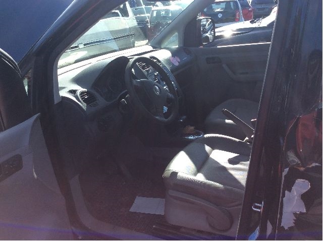VW Caddy 2004-2010 (Type III, Fase 1) , Motorkode: BJB;BLS, Girkassekode: HXY