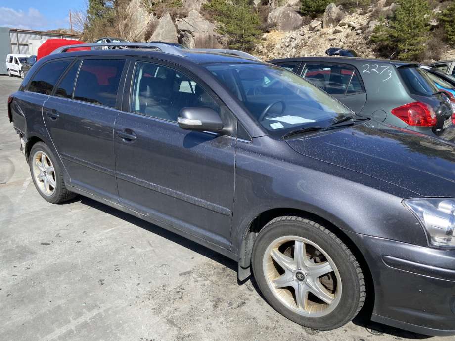Toyota Avensis 2003-2008 (Type II) , Motorkode: 1AD-FTV;1ADFTV, Girkassekode: