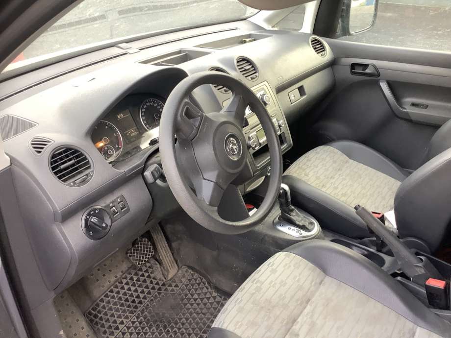 VW Caddy 2010-2015 (Type III, Fase 2) , Motorkode: CAYD, Girkassekode: MLP