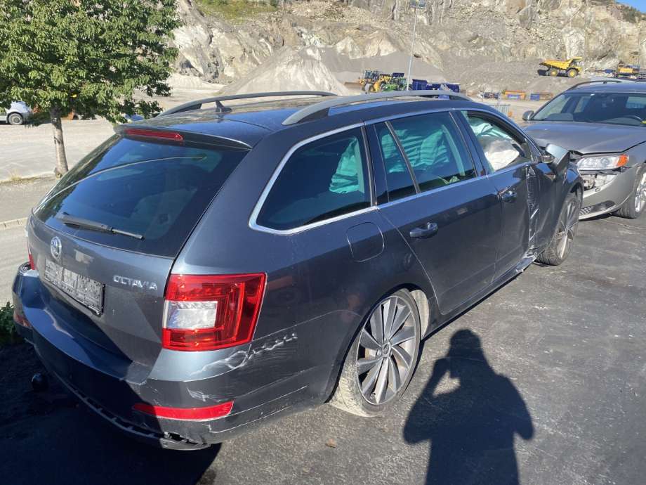 Škoda Octavia 2013-2016 (Type III, Fase 1) , Motorkode: CLHA, Girkassekode: QRK