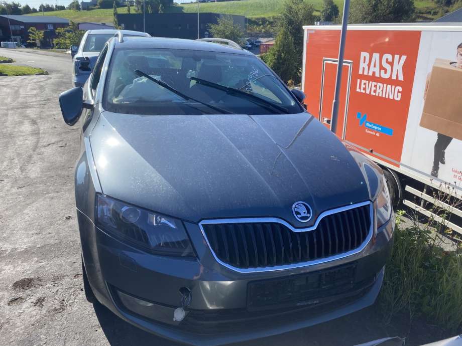 Škoda Octavia 2013-2016 (Type III, Fase 1) , Motorkode: CLHA, Girkassekode: QRK
