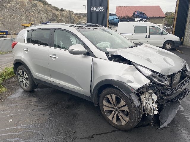 Kia Sportage 2010-2016 (Type III) , Motorkode: D4FD, Girkassekode: 