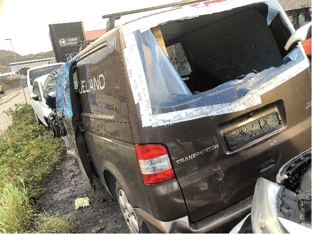 VW Transporter / Caravelle 2009-2015 (Fase 2) (T5) (T5), Motorkode: CAAC;CCHA, Girkassekode: KQK