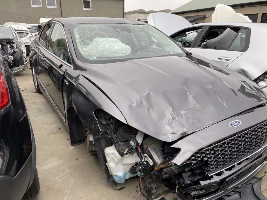 Ford Mondeo 2014-2019 (Type V, Fase 1) , Motorkode: UACA, Girkassekode: 