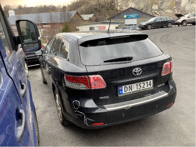 Toyota Avensis 2009-2015 (Type III, Fase 1) , Motorkode: 2ZR-FAE, Girkassekode: 