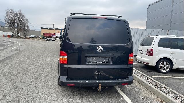 VW Transporter / Caravelle 2003-2009 (Fase 1) (T5) (T5), Motorkode: AXD;BNZ, Girkassekode: KLF