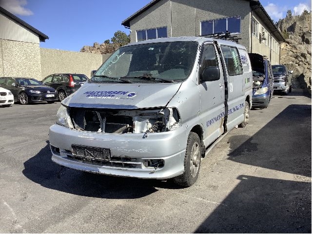 Toyota Hiace 2007-2012 (Fase 3) , Motorkode: 2KD-FTV, Girkassekode: 
