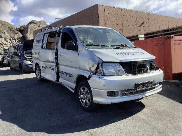 Toyota Hiace 2007-2012 (Fase 3) , Motorkode: 2KD-FTV, Girkassekode: 