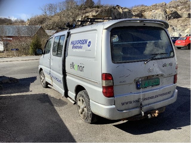 Toyota Hiace 2007-2012 (Fase 3) , Motorkode: 2KD-FTV, Girkassekode: 