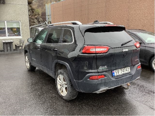 Jeep Cherokee 2014-->> (Type V) , Motorkode: EBU;EBV, Girkassekode: 