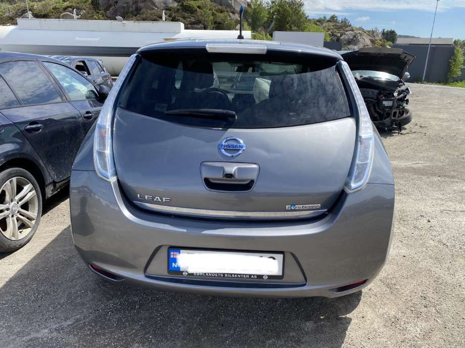 Nissan Leaf 2011-2017 (Type I) , Motorkode: EM57, Girkassekode: 