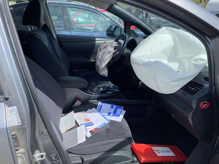 Nissan Leaf 2011-2017 (Type I) , Motorkode: EM57, Girkassekode: 