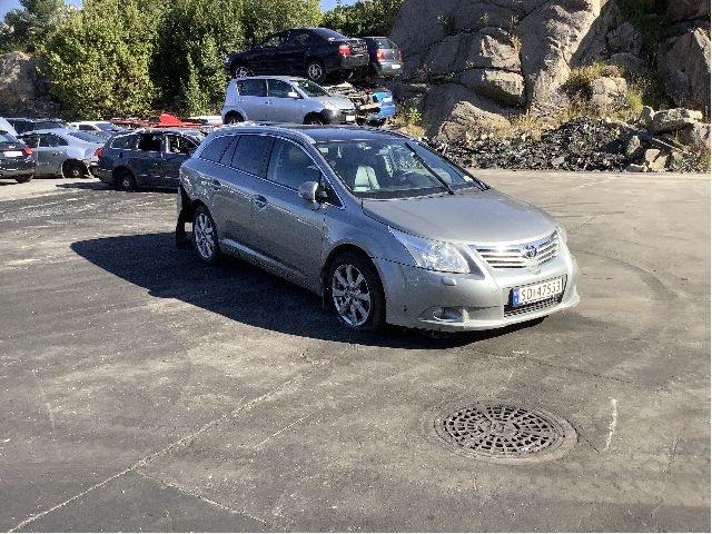 Toyota Avensis 2009-2015 (Type III, Fase 1) , Motorkode: 2AD-FTV, Girkassekode: 