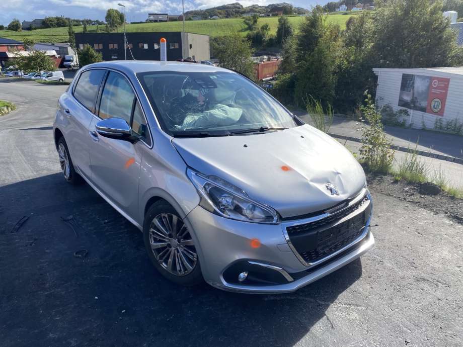 Peugeot 208 2012-2019 (Type I) , Motorkode: HMZ, Girkassekode: 