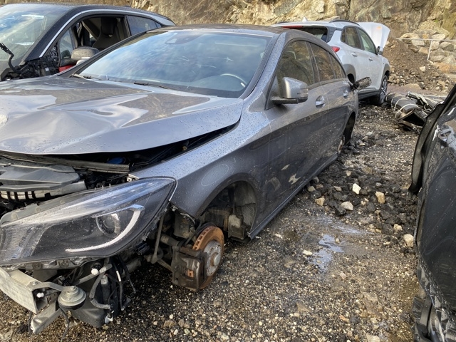 Mercedes CLA 2013-2019 (C117) (C117), Motorkode: M270.910, Girkassekode: 